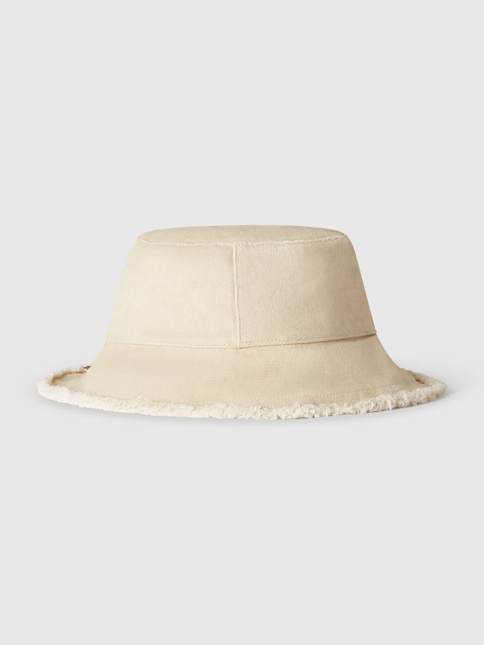HAT Mujer image number 2