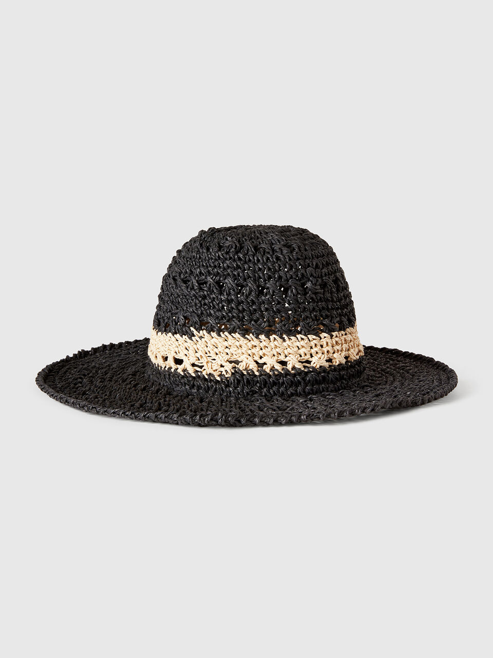 HAT Mujer image number 2