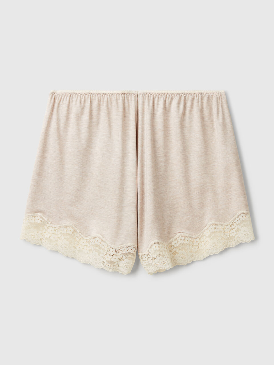 SHORTS Mujer image number 2