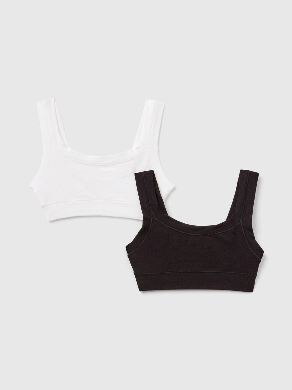 SET 2 BRA Niña image number 1