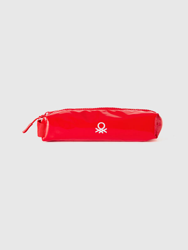 Estuche con logotipo