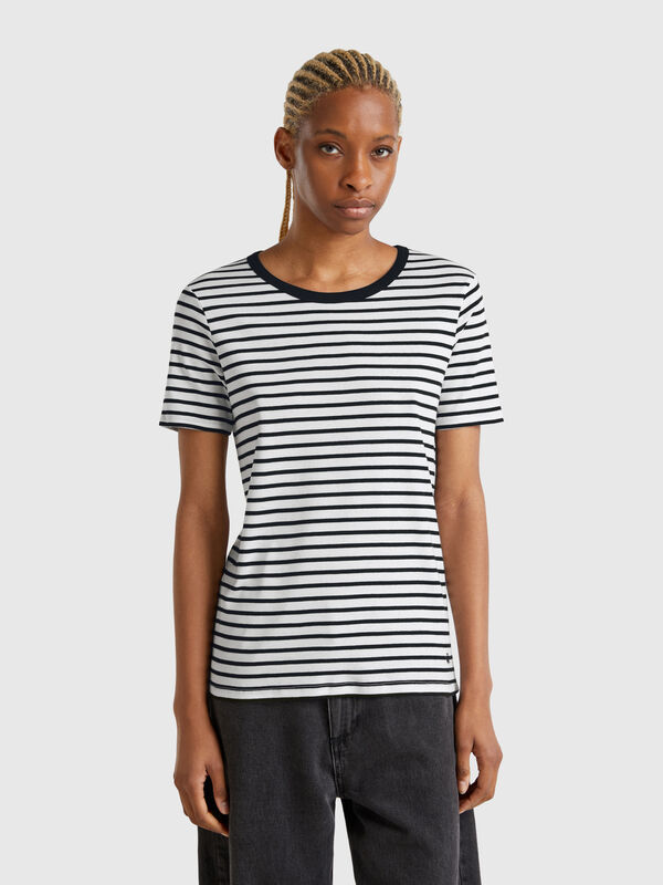 Camiseta a rayas con cuello redondo Mujer