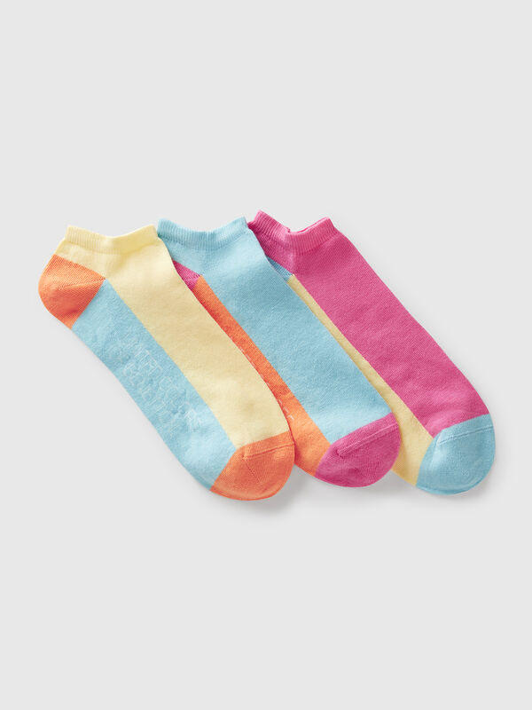 Tres pares de calcetines color block