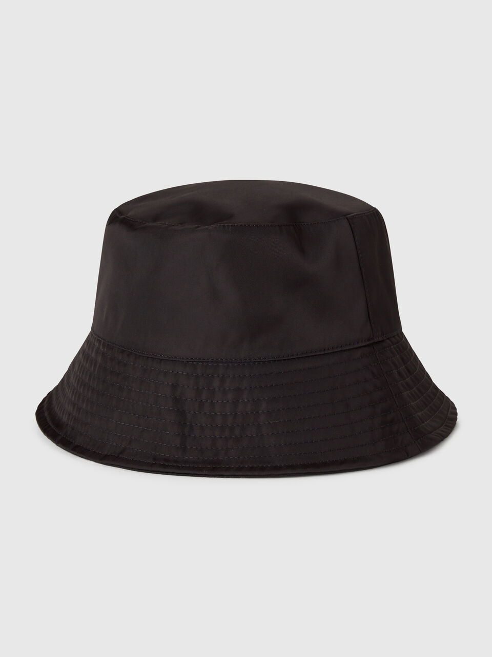 HAT Mujer image number 2