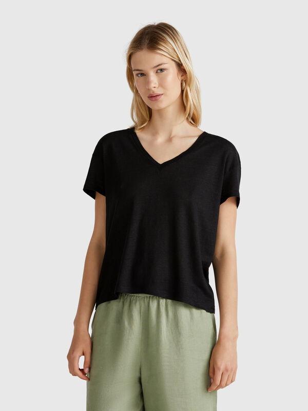 Camiseta con cuello de pico en puro lino Mujer