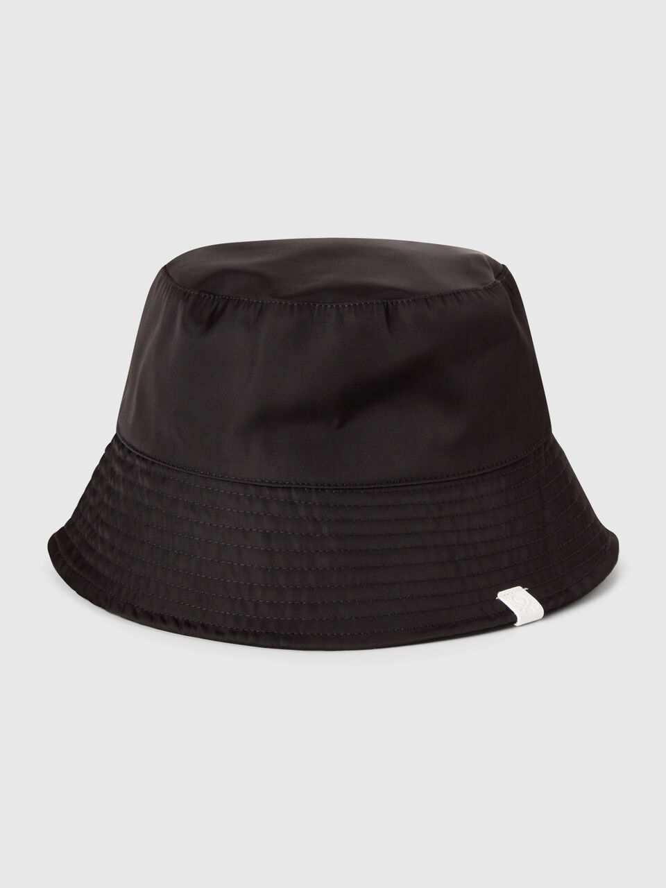HAT Mujer image number 1