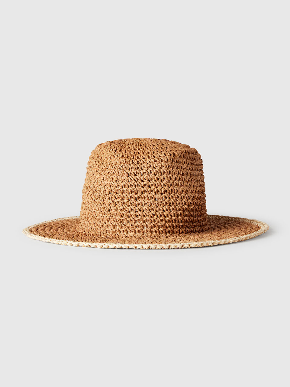 HAT Mujer image number 1