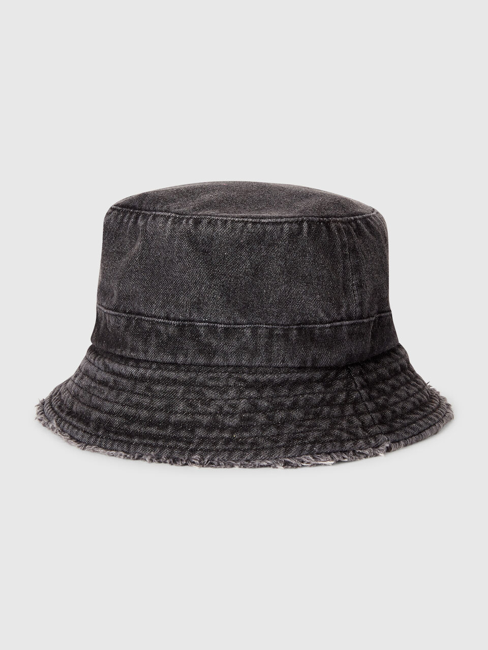 HAT Niña image number 1
