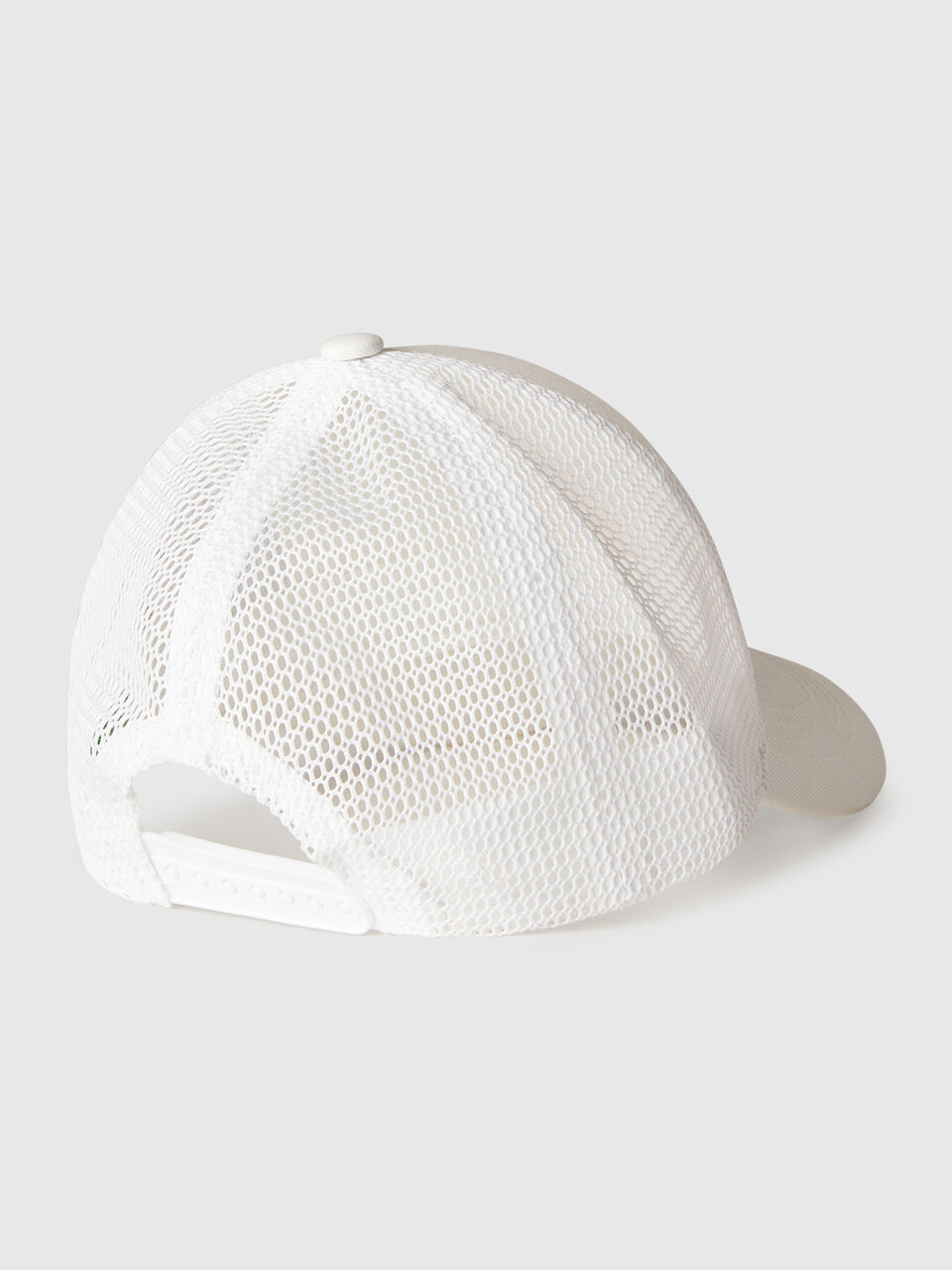 CAP WITH VISOR Niño image number 2