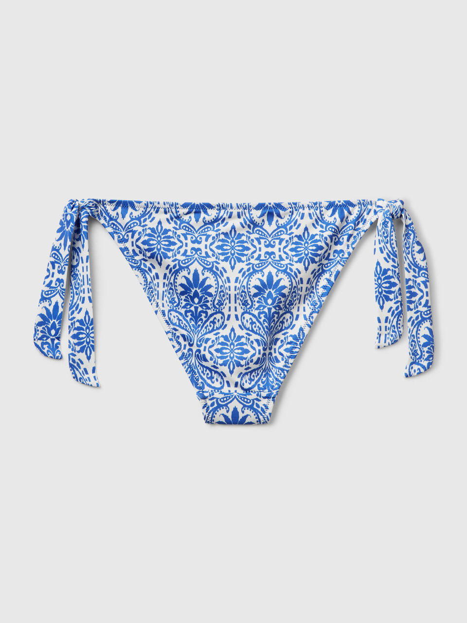 SWIMMING BRIEFS Mujer image number 2