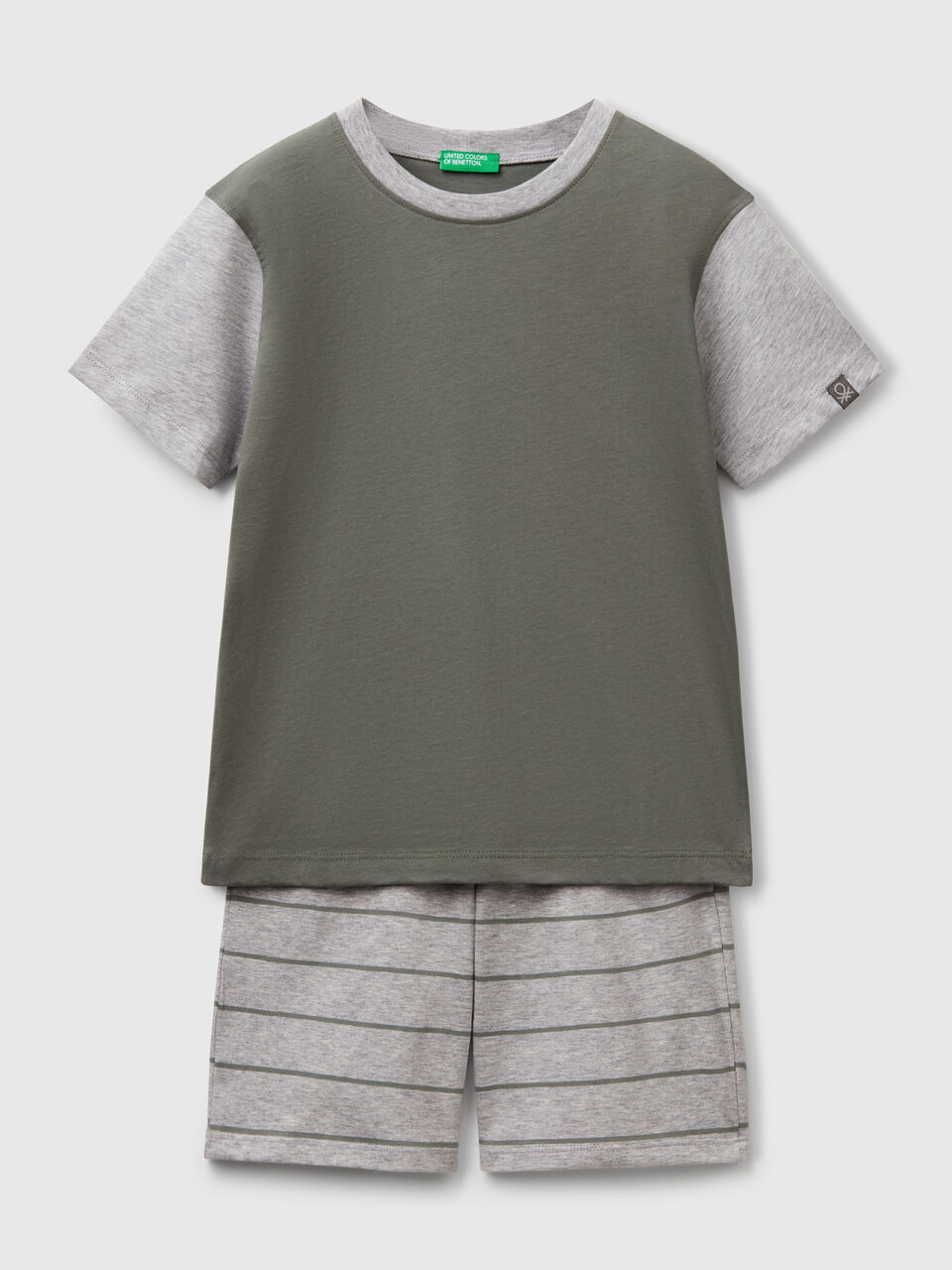 PYJAMA(T-SHIRT+SHORT Niño image number 1