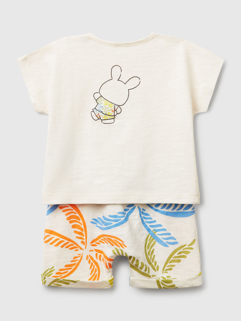 SET T-SHIRT+SHORTS Recién nacidos image number 2