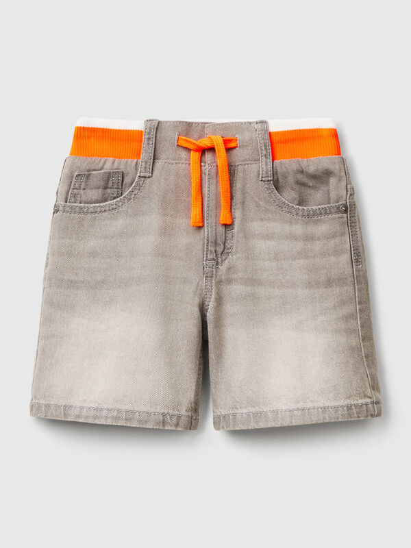 Pantalón vaquero corto recto Niño