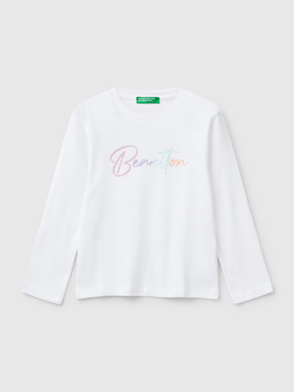 Camiseta slim fit con estampado de glitter Niña